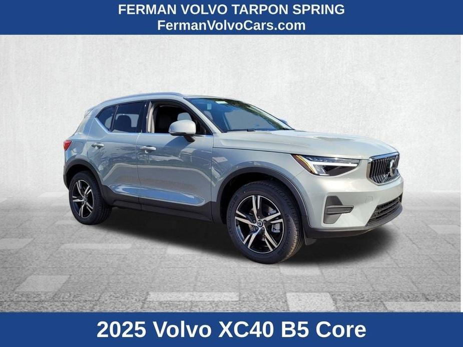 new 2025 Volvo XC40 car, priced at $43,665