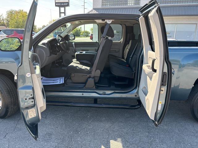 used 2013 Chevrolet Silverado 1500 car, priced at $14,000