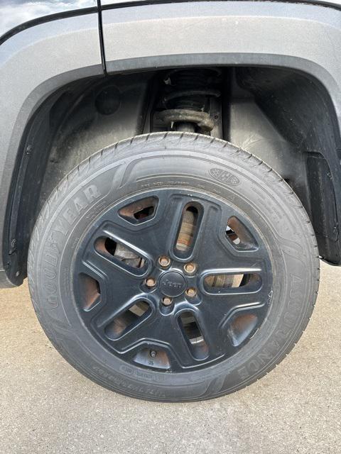 used 2018 Jeep Renegade car, priced at $16,994