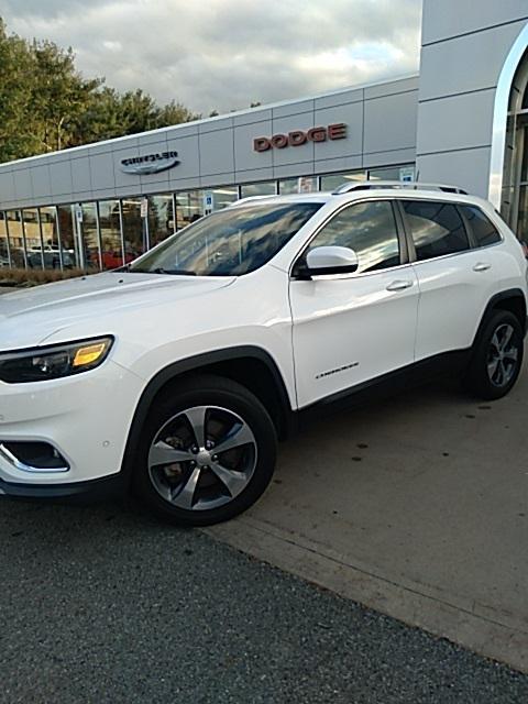 used 2019 Jeep Cherokee car, priced at $19,998