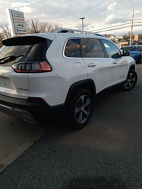 used 2019 Jeep Cherokee car, priced at $19,998