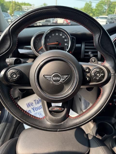 used 2019 MINI Hardtop car, priced at $17,359