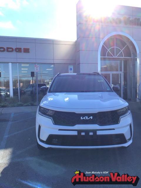 used 2022 Kia Sorento car, priced at $39,998