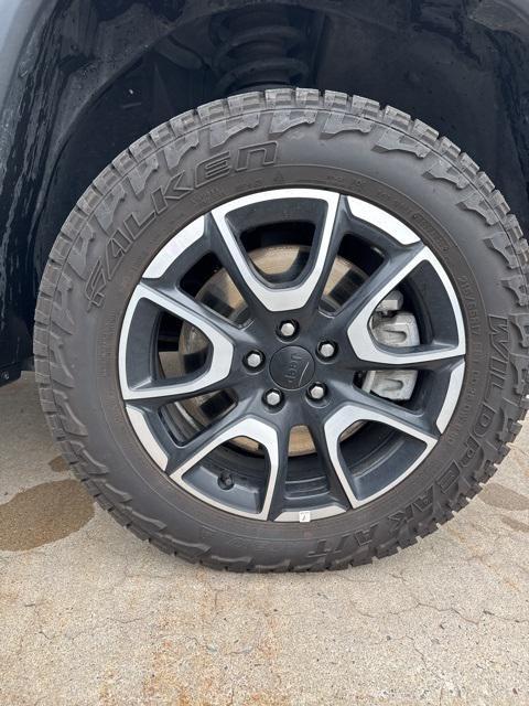 used 2024 Jeep Compass car, priced at $27,394