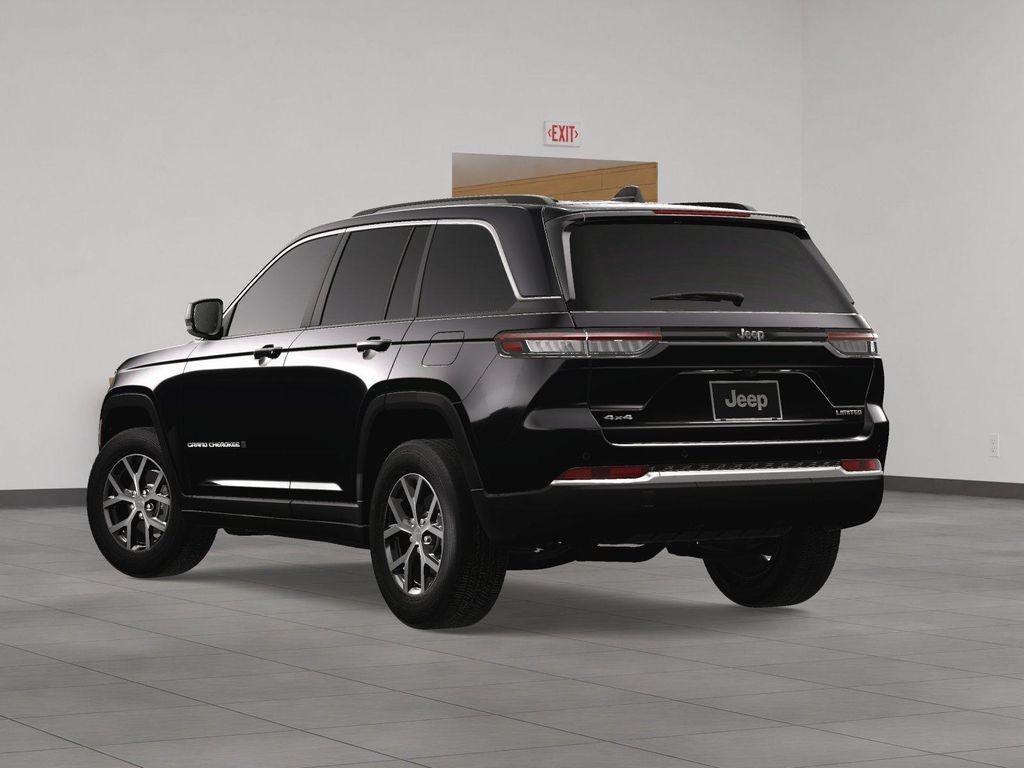 new 2025 Jeep Grand Cherokee car, priced at $47,495