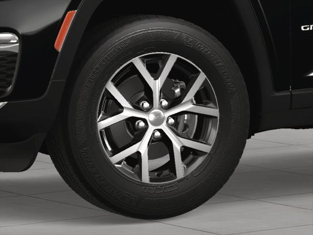 new 2025 Jeep Grand Cherokee car, priced at $47,495
