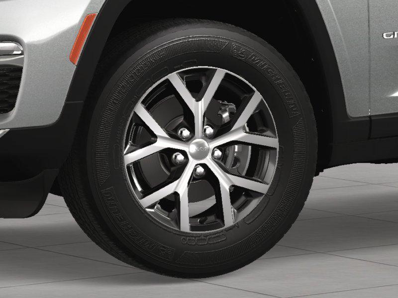 new 2025 Jeep Grand Cherokee car, priced at $50,010