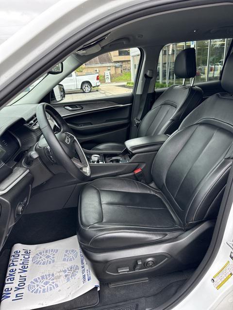 used 2022 Jeep Grand Cherokee L car, priced at $29,045