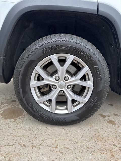 used 2022 Jeep Grand Cherokee L car, priced at $29,045