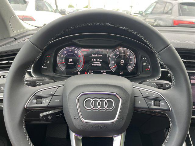 new 2025 Audi Q7 car, priced at $74,750