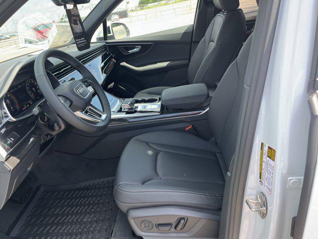 new 2025 Audi Q7 car, priced at $71,950