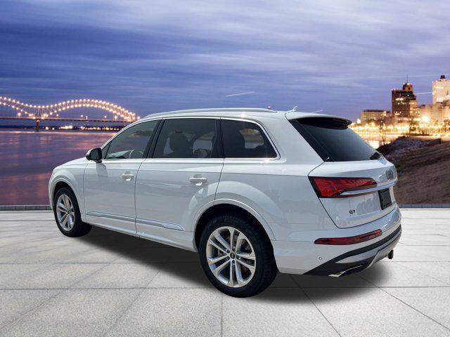 new 2025 Audi Q7 car, priced at $71,800