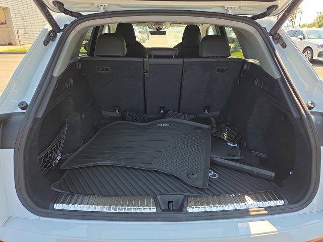new 2025 Audi Q5 car, priced at $61,950