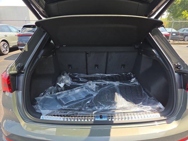 new 2025 Audi Q3 car, priced at $42,560