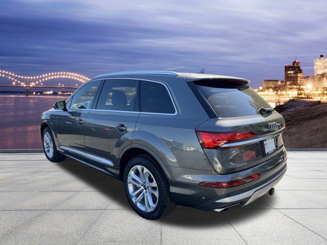 new 2025 Audi Q7 car, priced at $63,350