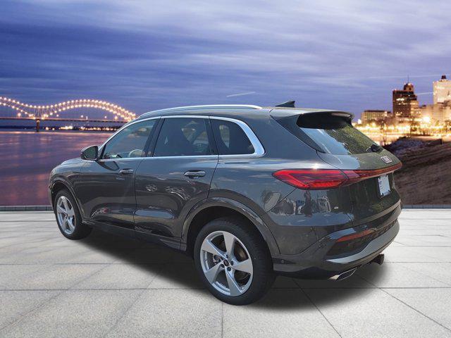 new 2025 Audi Q5 car, priced at $61,950