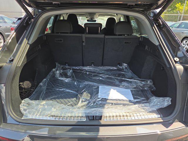 new 2025 Audi Q5 car, priced at $61,950