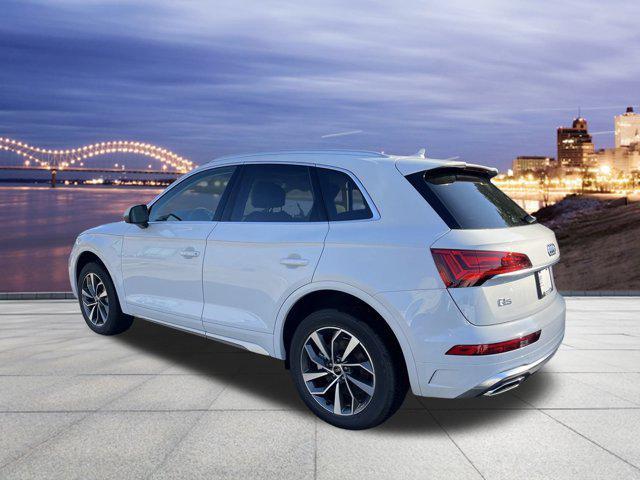 new 2024 Audi Q5 car, priced at $52,140