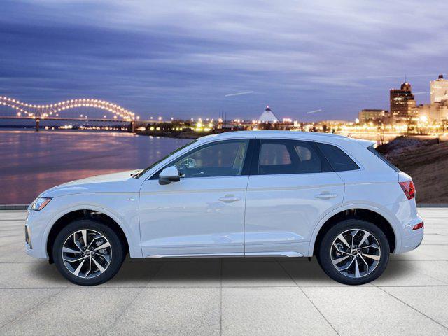 new 2024 Audi Q5 car, priced at $52,140