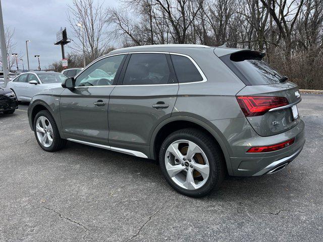 new 2025 Audi Q5 car, priced at $55,585