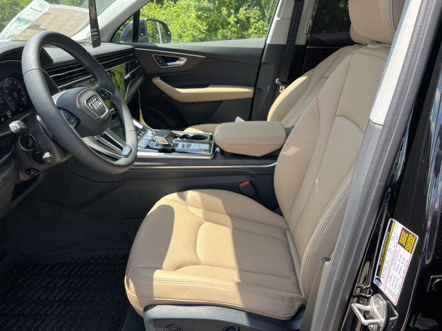 new 2025 Audi Q7 car, priced at $71,200