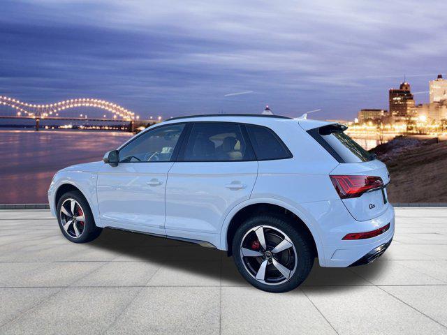 new 2024 Audi Q5 car, priced at $54,040