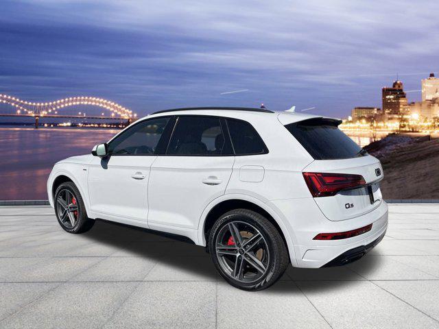 new 2024 Audi Q5 car, priced at $59,885