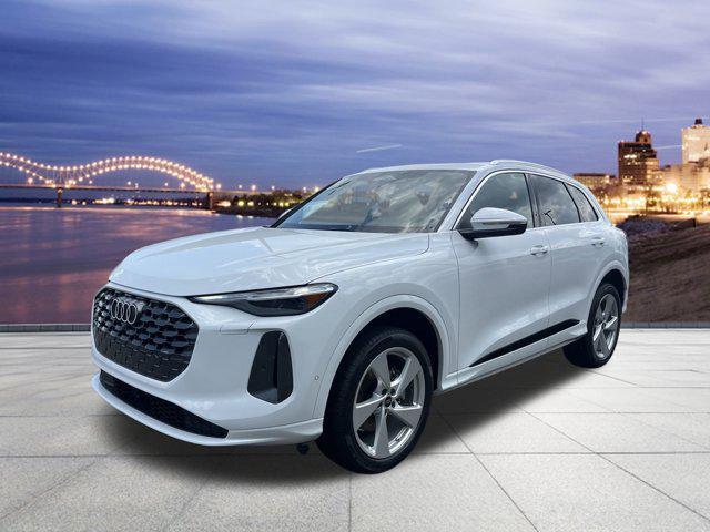 new 2025 Audi Q5 car, priced at $61,300
