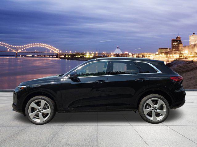 new 2025 Audi Q5 car, priced at $61,300