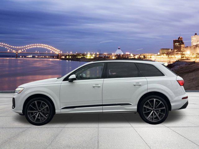 new 2025 Audi Q7 car, priced at $69,450