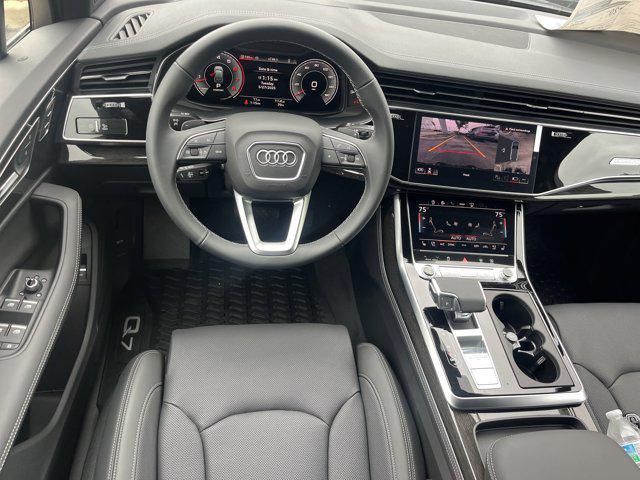 new 2025 Audi Q7 car, priced at $78,250