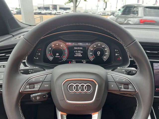 new 2025 Audi Q7 car, priced at $78,250