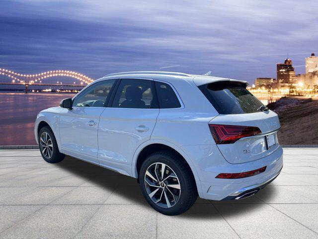 new 2024 Audi Q5 car, priced at $49,090