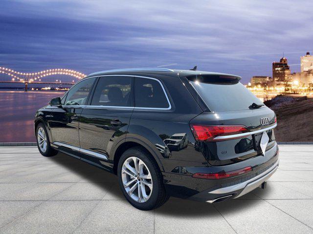 new 2025 Audi Q7 car, priced at $77,800