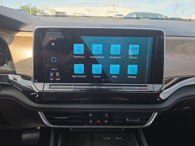 used 2025 Volkswagen Atlas car, priced at $39,751