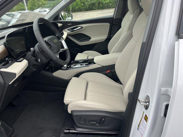 new 2025 Audi Q6 e-tron car, priced at $75,455