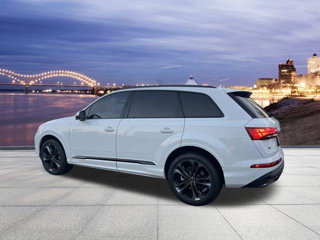 new 2025 Audi Q7 car, priced at $72,500