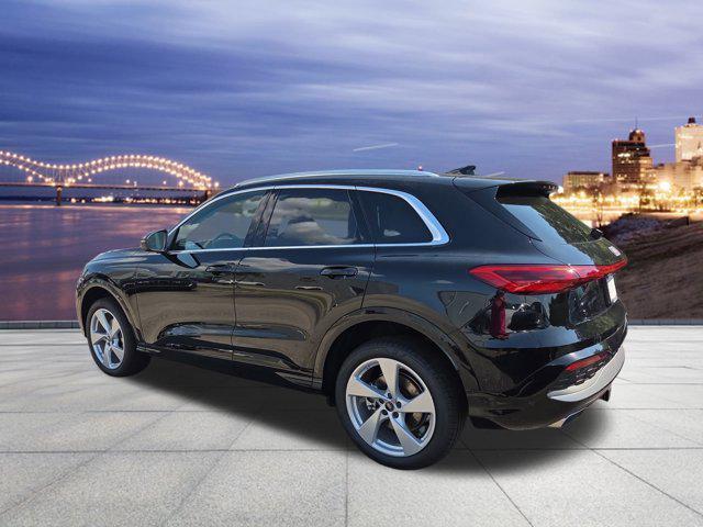 new 2025 Audi Q5 car, priced at $61,950