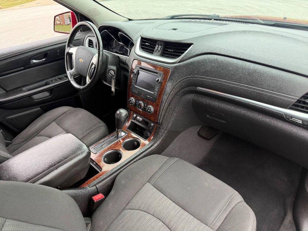 used 2014 Chevrolet Traverse car, priced at $4,995