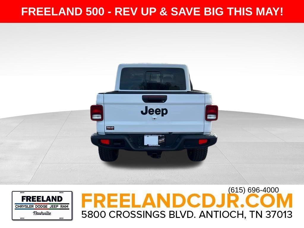 new 2025 Jeep Gladiator car, priced at $38,837