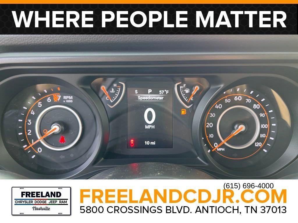 new 2025 Jeep Gladiator car, priced at $38,837