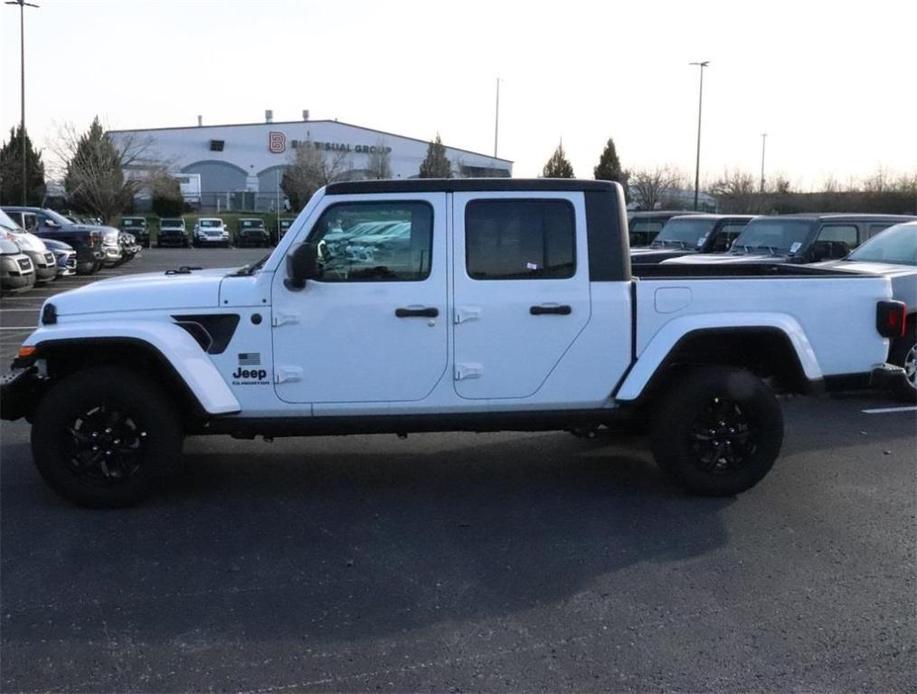 new 2023 Jeep Gladiator car, priced at $60,689