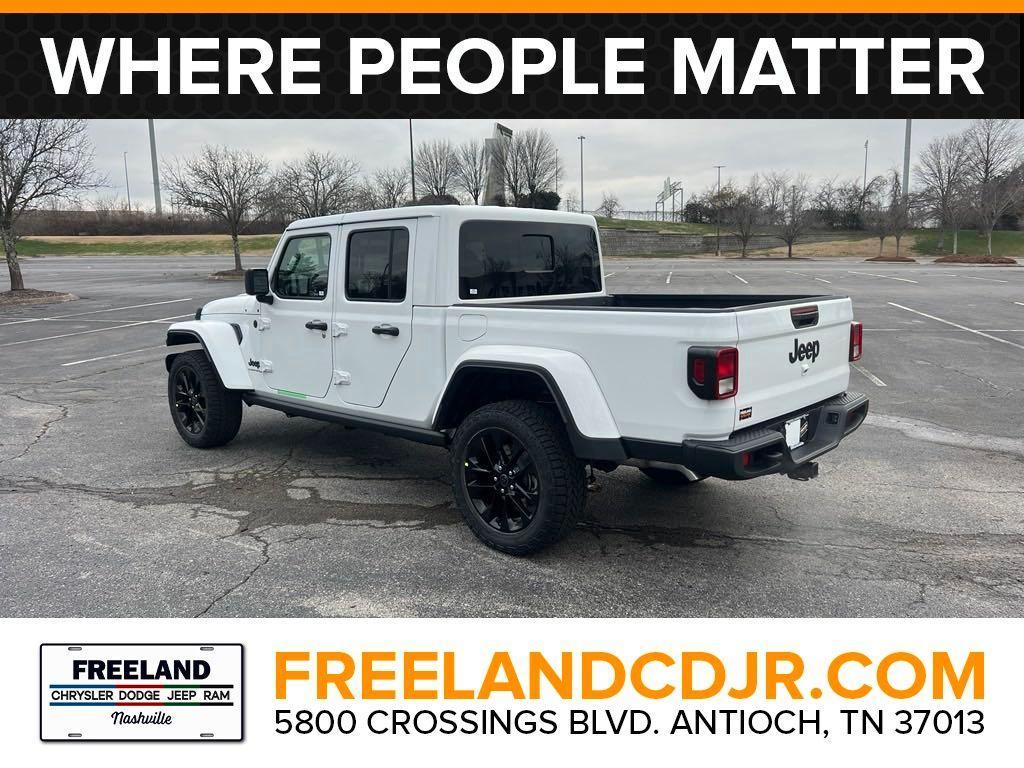 new 2025 Jeep Gladiator car, priced at $43,073