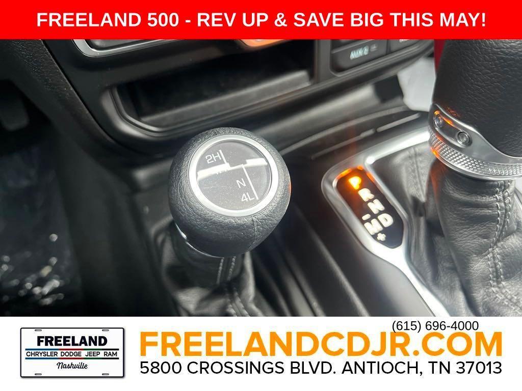 new 2025 Jeep Gladiator car, priced at $38,390
