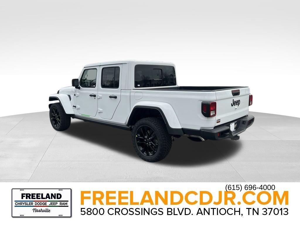 new 2025 Jeep Gladiator car, priced at $38,390