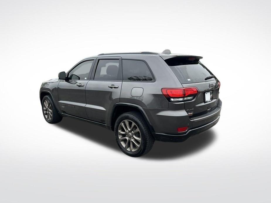 used 2016 Jeep Grand Cherokee car, priced at $14,700