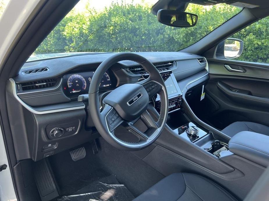 new 2024 Jeep Grand Cherokee car, priced at $38,166