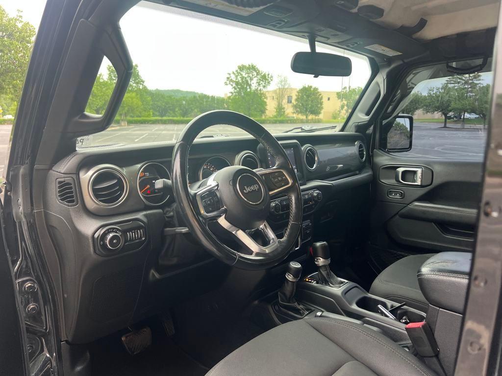 used 2020 Jeep Wrangler Unlimited car, priced at $27,503