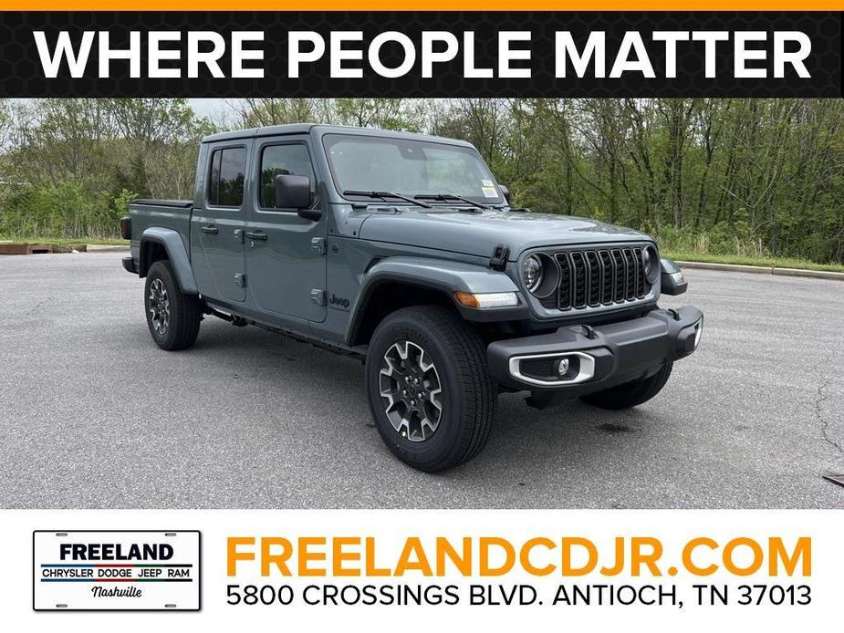 new 2024 Jeep Gladiator car, priced at $48,127