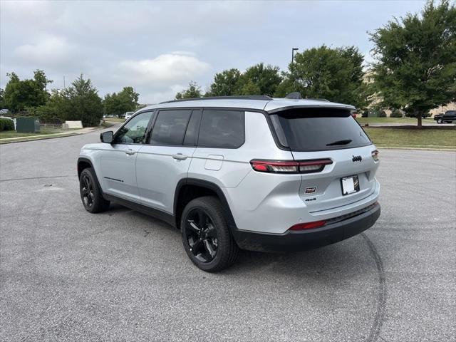 new 2024 Jeep Grand Cherokee L car, priced at $44,494